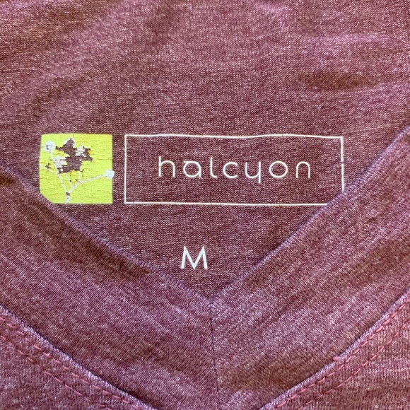 Halcyon tie dye asymmetrical hem tee T014 - Picture 7 of 8